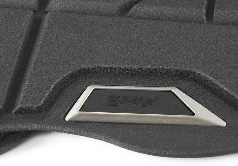 Alfombrillas de goma originales OEM 51475A20D39 para BMW iX (I20) xDrive 40, 50 y M60 (años 2021-2025). Juego trasero. Resistentes al agua, antideslizantes y a medida. Original BMW.