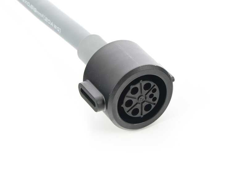 Cable adaptador NEMA 6-20 16A OEM 61905A13A53 para BMW i3 (I01), i4 (G26), iX3 (G08), iX (I20), i7 (G70), X5 Hybrid (G05), Serie 3 Hybrid (G20). Original BMW.