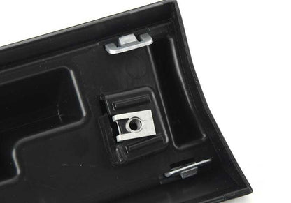 Moldura lateral puerta delantera derecha OEM 51138499210 para BMW G01 y G02. Pieza original BMW.