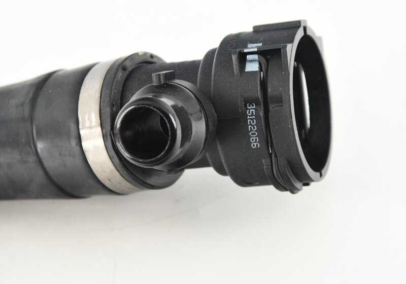 Tubo de retorno do líquido de arrefecimento para BMW Série 5 G30, G31, G32 Série 7 G11, G12 (OEM 17128602870). BMW original