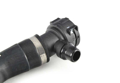 Tubo de retorno do líquido de arrefecimento para BMW Série 5 G30, G31, G32 Série 7 G11, G12 (OEM 17128602870). BMW original