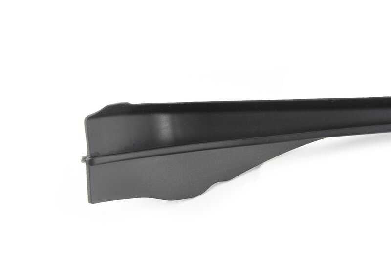 Wasserfangleisteista est parti pour BMW X4 F98, G02 (OEM 51137461745). BMW d'origine