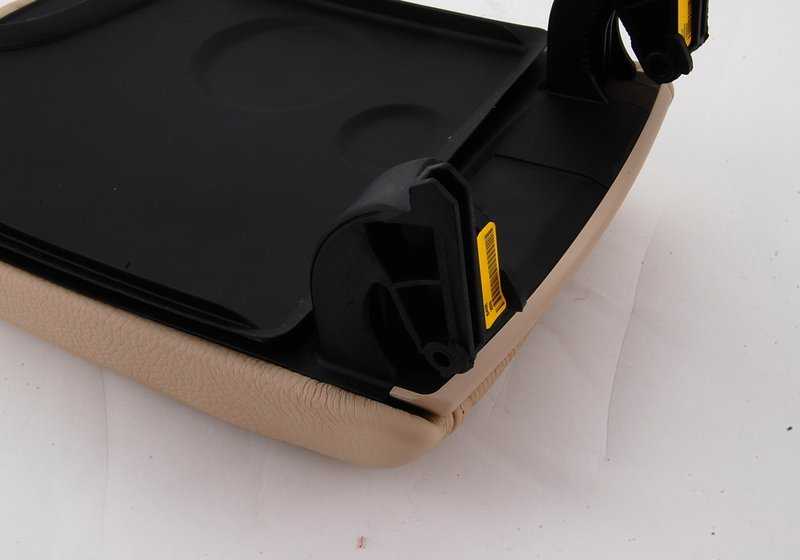 Arma anteriore centrale per la BMW 3 E92 Series, E93 (OEM 51169133814). BMW originale