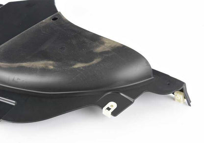Cubierta paso de rueda inferior derecha OEM 51758070526 para BMW Serie 4 G22 {420d, 420d xDrive, 420i, 420i xDrive} (todos los modelos de 07/2020 a 02/2024). Pieza original BMW.