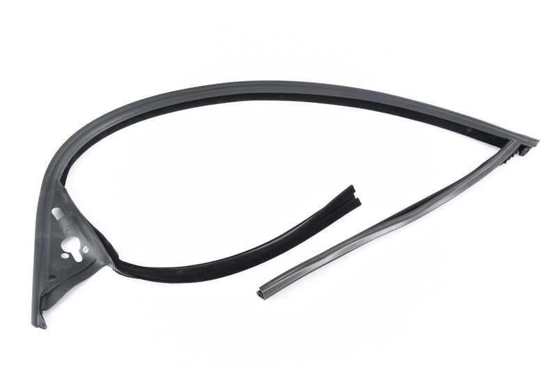 Guía de ventana izquierda OEM 51321908975 para BMW Serie 7 E32 (modelos 730i, 730iL, 740i, 740iL) con distintas versiones de motor. Original BMW.