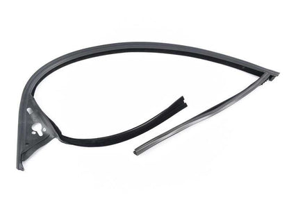 Guía de ventana izquierda OEM 51321908975 para BMW Serie 7 E32 (modelos 730i, 730iL, 740i, 740iL) con distintas versiones de motor. Original BMW.
