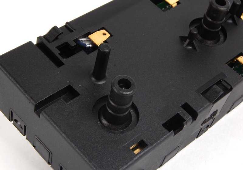 Interruptor ajuste eléctrico asiento delantero izquierdo OEM 61316910717 para BMW E39 y E38. Original BMW.