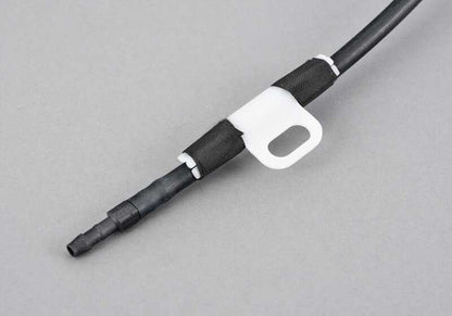 Conjunto de cabos de substituição, área do amortecedor esquerdo para BMW E81, E82, E87, E87N, E88, E90N, E91N, E92, E93 (OEM 61129206018). BMW originais.