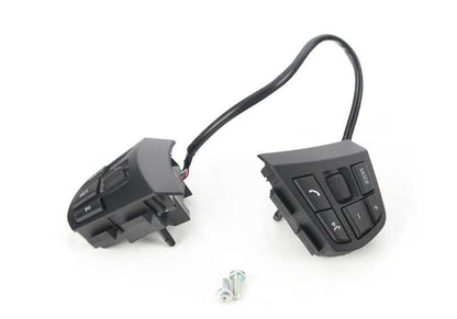 Interruptor para volante multifunción OEM 61319209808 para BMW X3 F25. Original BMW.