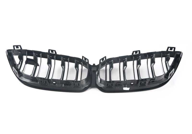 Rejilla decorativa frontal pintada OEM 51135A386B3 para BMW Serie 2 F87N. Original BMW.