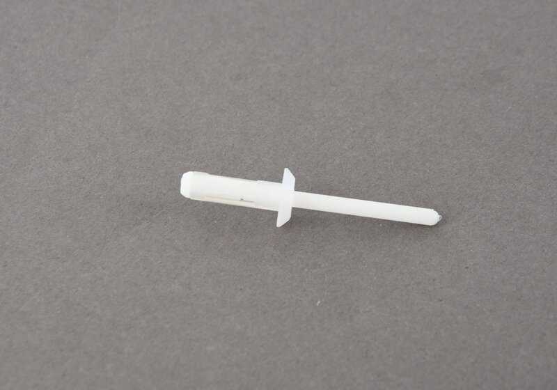 Remache ciego OEM 07147378241 para BMW F32, F33, F34, F36, G30, G31, G38, G11, G12, G14, G15, G16. Original BMW.