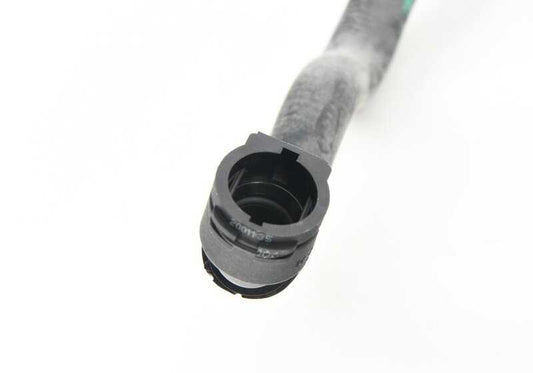 OEM -Kühlsystemschlauch 17127592649 für BMW F07, F10, F11, F12, F13. Originaler BMW -Ersatz.