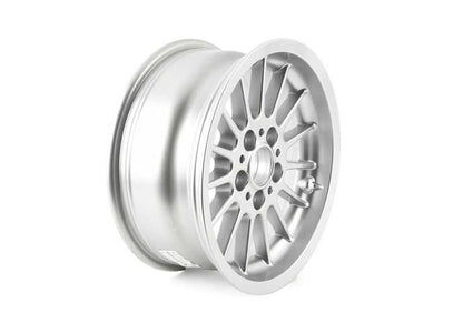 Llanta de aleación Radial Styling 32 OEM 36111093521 para BMW E39. Original BMW.