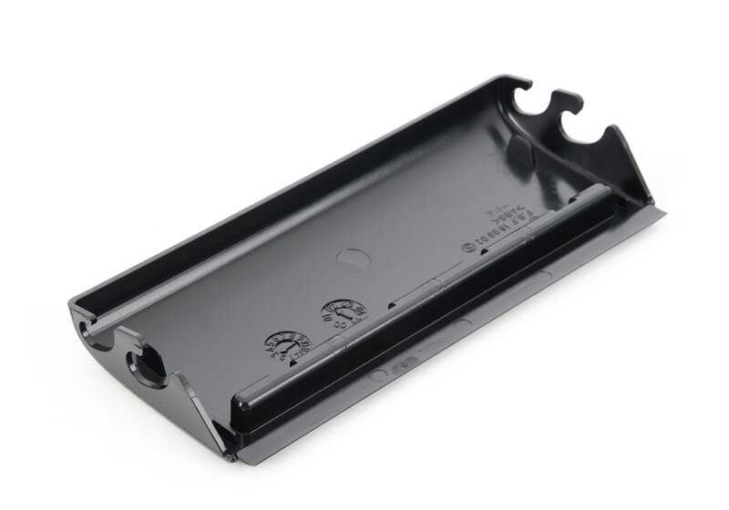 Embels Embels OEM 52207015999 para BMW E46. BMW original.