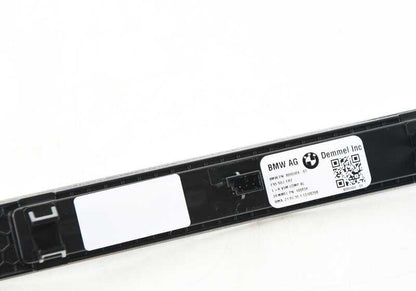 Inserto de moldura entrada delantera OEM 51478095504 para BMW X5 F95, F95N (X5M Competition). Original BMW.