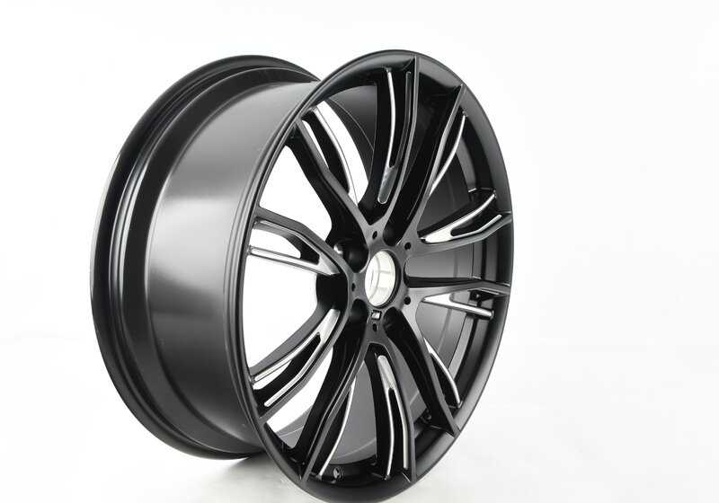 M Doppelspeiche 624 aluminum wheels for BMW F30, F31, F32, F33, F36 (OEM 36116862775). Genuine BMW