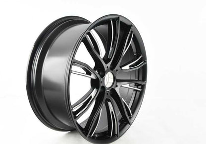 M Doppelspeiche 624 aluminum wheels for BMW F30, F31, F32, F33, F36 (OEM 36116862775). Genuine BMW