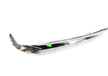 Embela embebe o pára -choque esquerdo OEM 51117475195 para BMW G11, G12. BMW original.