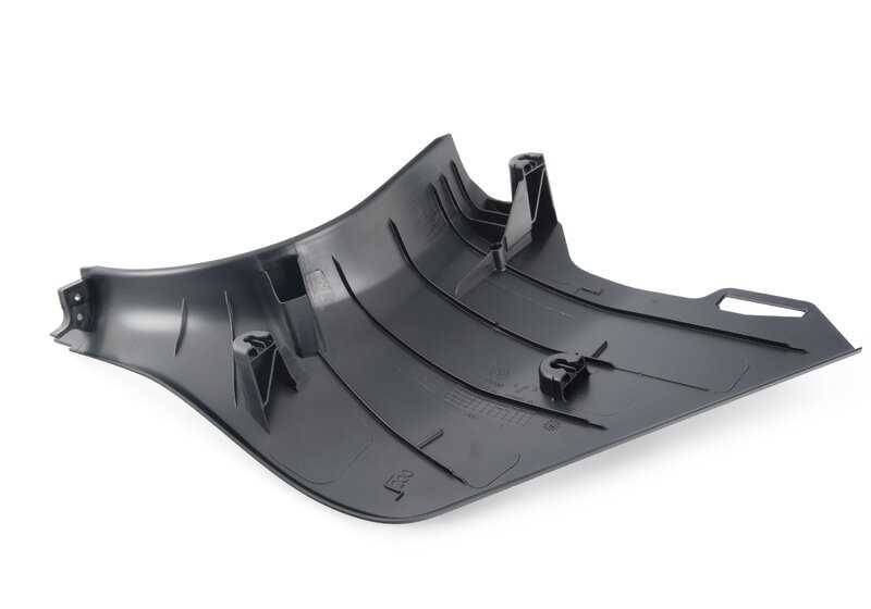 Panneau des embellations côté droit OEM 5143726636 pour BMW F30, F31, F34, F80, F32, F33, F36, F82, F83. BMW d'origine.