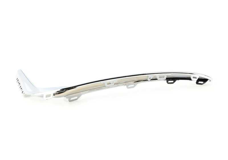 Moldura paragolpes delantera derecha OEM 51117475196 para BMW G11, G12 (todas las versiones: 730d, 730d xDrive, 730i). Original BMW.
