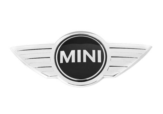Emblema trasero OEM 51147411203 para MINI Clubman F54. Original MINI.