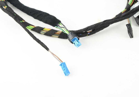 Cableado maletero (Kabelsatz Heckklappe) OEM 61126992427 para BMW F82 M4 CS. Compatible con modelos F82 M4 CS (3S71, 3S72, 3S73) 2017-2020. Original BMW.