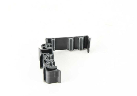 Triple brake pipe bracket for BMW F20, F21, F22, F23, F87, F30, F31, F34, F35, F80, F32, F33, F36, F82, F83 (OEM 34326799264). Original BMW
