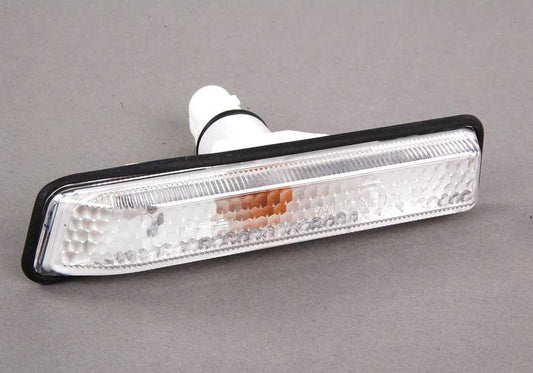 Intermitente lateral derecho blanco OEM 63137164492 para BMW E36 y X5 E53. Original BMW.
