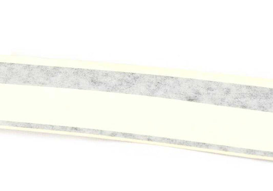 Franja decorativa negra delantera izquierda OEM 51141866647 para BMW E24. Original BMW.