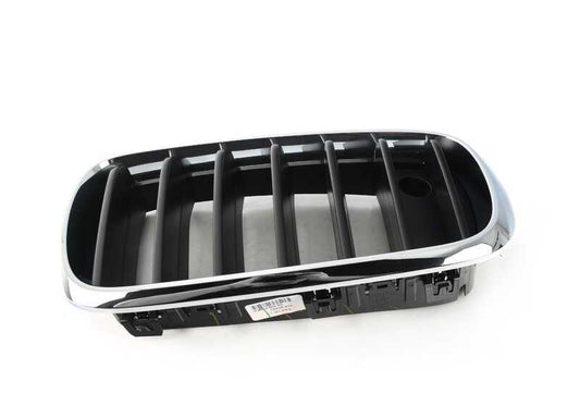 Embels avant gauche OM 51137303105 pour BMW F15. BMW d'origine.