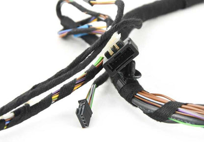 Cableado maletero (Kabelsatz Heckklappe) OEM 61126992427 para BMW F82 M4 CS. Compatible con modelos F82 M4 CS (3S71, 3S72, 3S73) 2017-2020. Original BMW.