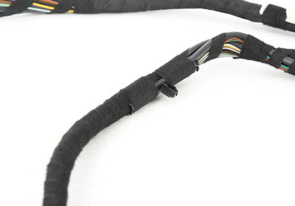 Cableado maletero (Kabelsatz Heckklappe) OEM 61126992427 para BMW F82 M4 CS. Compatible con modelos F82 M4 CS (3S71, 3S72, 3S73) 2017-2020. Original BMW.