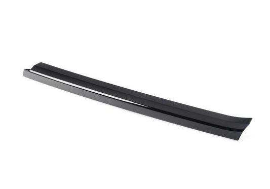 Embellecedor lateral izquierdo C del pilar trasero OEM 51137390189 para MINI F60 (Cooper, modelos desde 2016 hasta 2024). Pieza original MINI.