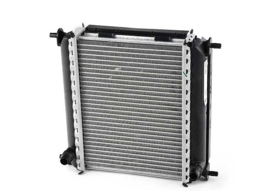 Radiador adicional de refrigerante OEM 17119468698 para BMW G01, F97, G02 y F98. Mejora la refrigeración en conducción deportiva o clima cálido. Original BMW.