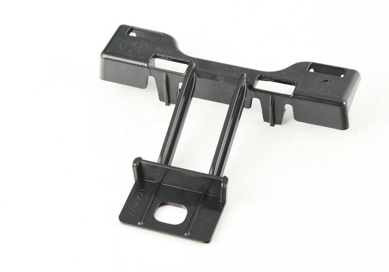 Soporte superior OEM 51749851178 para BMW Serie 4 G22 (420d, 420i, xDrive). Compatible con modelos desde 07/2020 hasta 02/2024. Pieza original BMW.