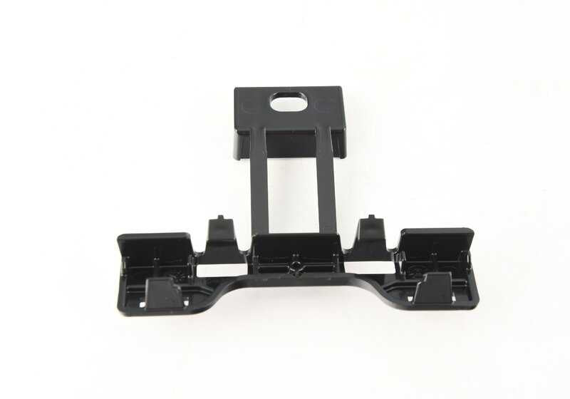 Soporte superior OEM 51749851178 para BMW Serie 4 G22 (420d, 420i, xDrive). Compatible con modelos desde 07/2020 hasta 02/2024. Pieza original BMW.