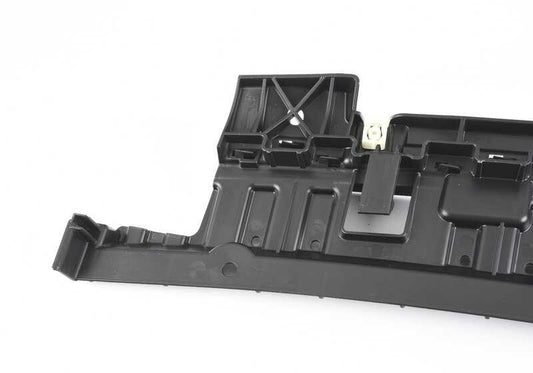 Adaptador de proteção do compartimento do motor para BMW G22, G23 (OEM 51118078410). BMW original