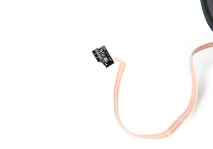 Embellecedor de entrada iluminado trasero izquierdo OEM 51478081395 para BMW F90N M5 Competition. Pieza original BMW.