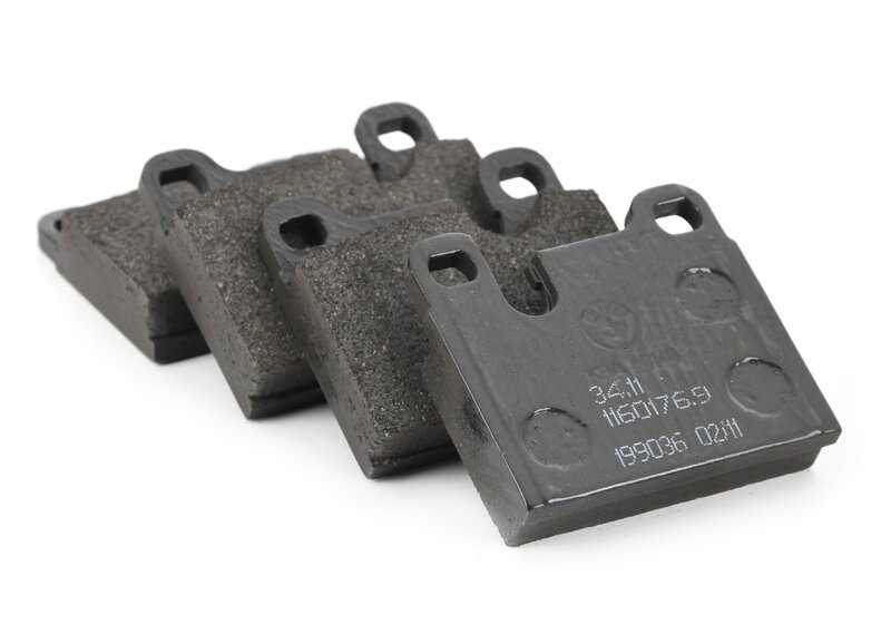 PILLE FRENO OEM Set 3411160175 per BMW E23, E24, E28, E30, E31, E32, E34, Z1. BMW originale.