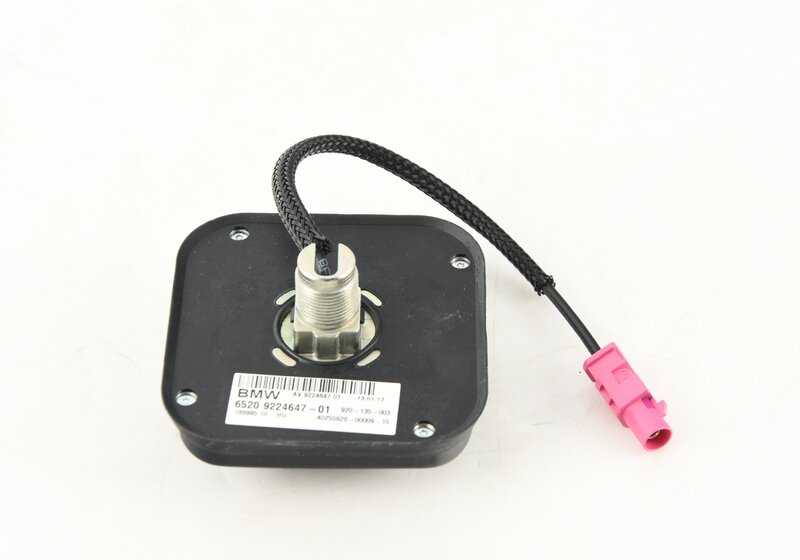 Antena GPS/SDARS OEM 65209224647 para BMW Z4 E89. Recambio original BMW.
