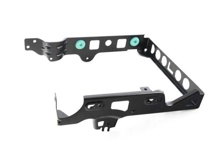 Soporte radiador auxiliar izquierdo OEM 51648073531 para BMW F87. Original BMW.