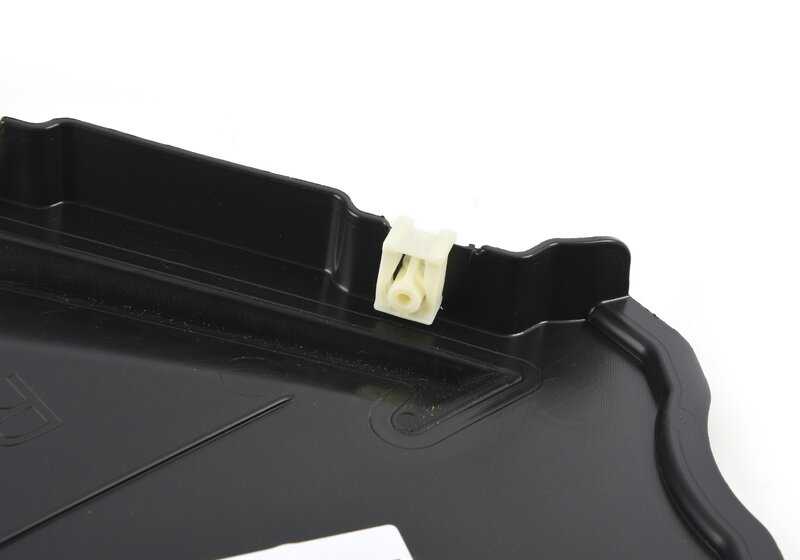 Cubierta inferior derecha OEM 51757493368 para BMW G11 y G12. Pieza original BMW.