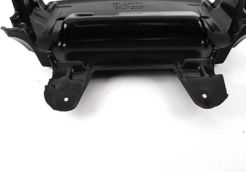 Protector térmico del vano motor OEM 51718208754 para BMW E36. Original BMW.