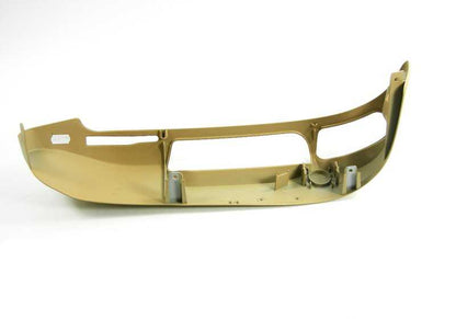 Cubierta exterior color beige OEM 52107057991 para BMW E39 y E38. Pieza original BMW. Ideal para renovar o reemplazar la tapa lateral del asiento delantero.