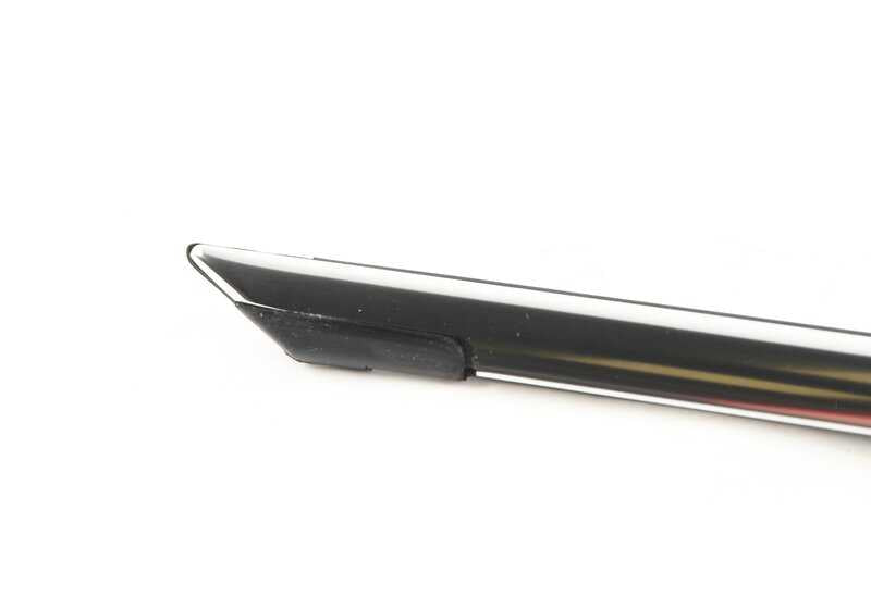 Cubierta exterior derecha para BMW Serie 3 E92, E93 (OEM 51337157250). Original BMW.