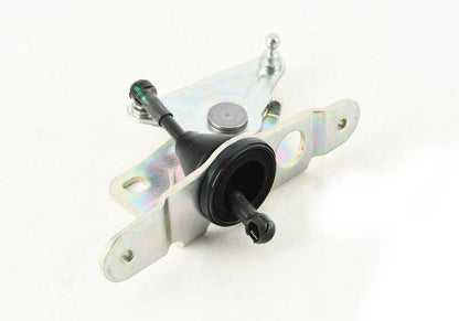 Guía redireccionamiento portón trasero inferior OEM 51247461670 para BMW G05, G07, F95. Compatible con X5 M, X5 M Competition, X5 50e y M50i. Original BMW.