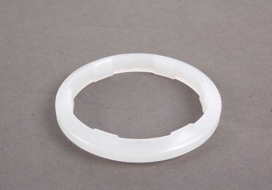 Anillo de goma OEM 31311132625 para BMW E34, E32, E31. Pieza original BMW utilizada en el soporte de la suspensión y componentes del montaje del amortiguador. Ideal para mantenimiento de suspensión. Original BMW.