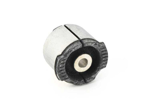 Silentblock of rubber OEM 33326785200 for BMW Z4 E89. Original BMW piece for support and fixation of the rear train. Ideal if you listen to noise or vibrations in the rear. Original BMW.
