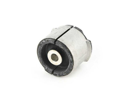 Silentblock de goma OEM 33326785200 para BMW Z4 E89. Pieza original BMW para soporte y fijación del tren trasero. Ideal si escuchas ruidos o notas vibraciones en la parte trasera. Original BMW.