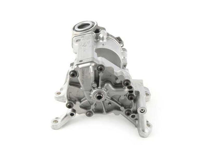 Bomba de vacío del aceite OEM 11418631810 para BMW F40, F44, F45, F46, G20, G21, G30, G31, G32, F48, F39, G01, G02, G29 y MINI F55, F56, F57, F54, F60. Original BMW y MINI.